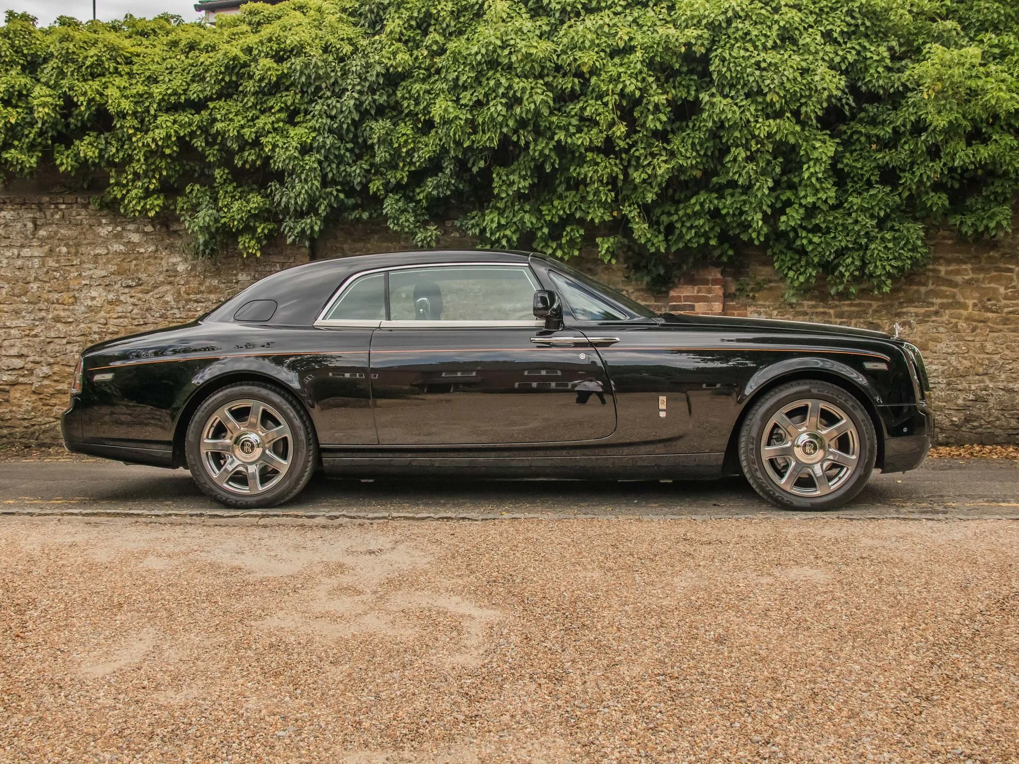 2014 Rolls-Royce Phantom Coupé Series II, 3/23