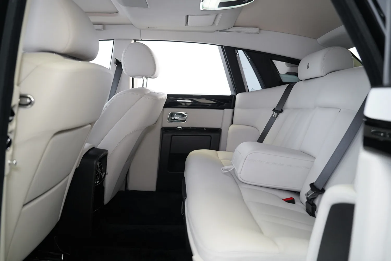 2014 Rolls-Royce Phantom VII, 8/12