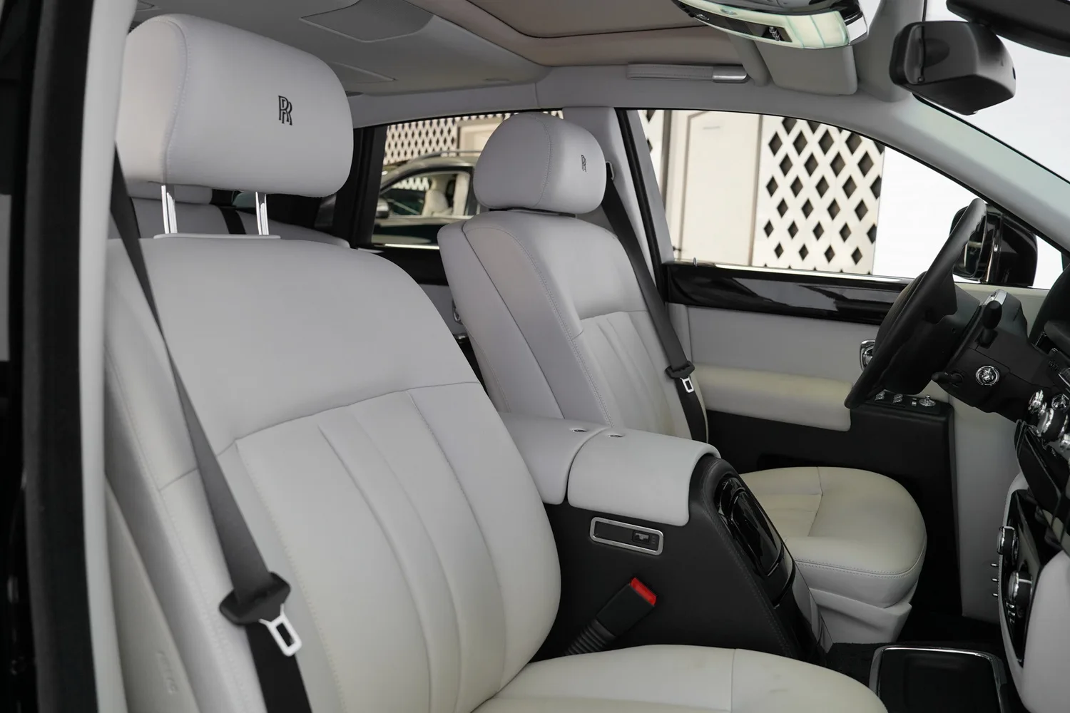2014 Rolls-Royce Phantom VII, 12/12