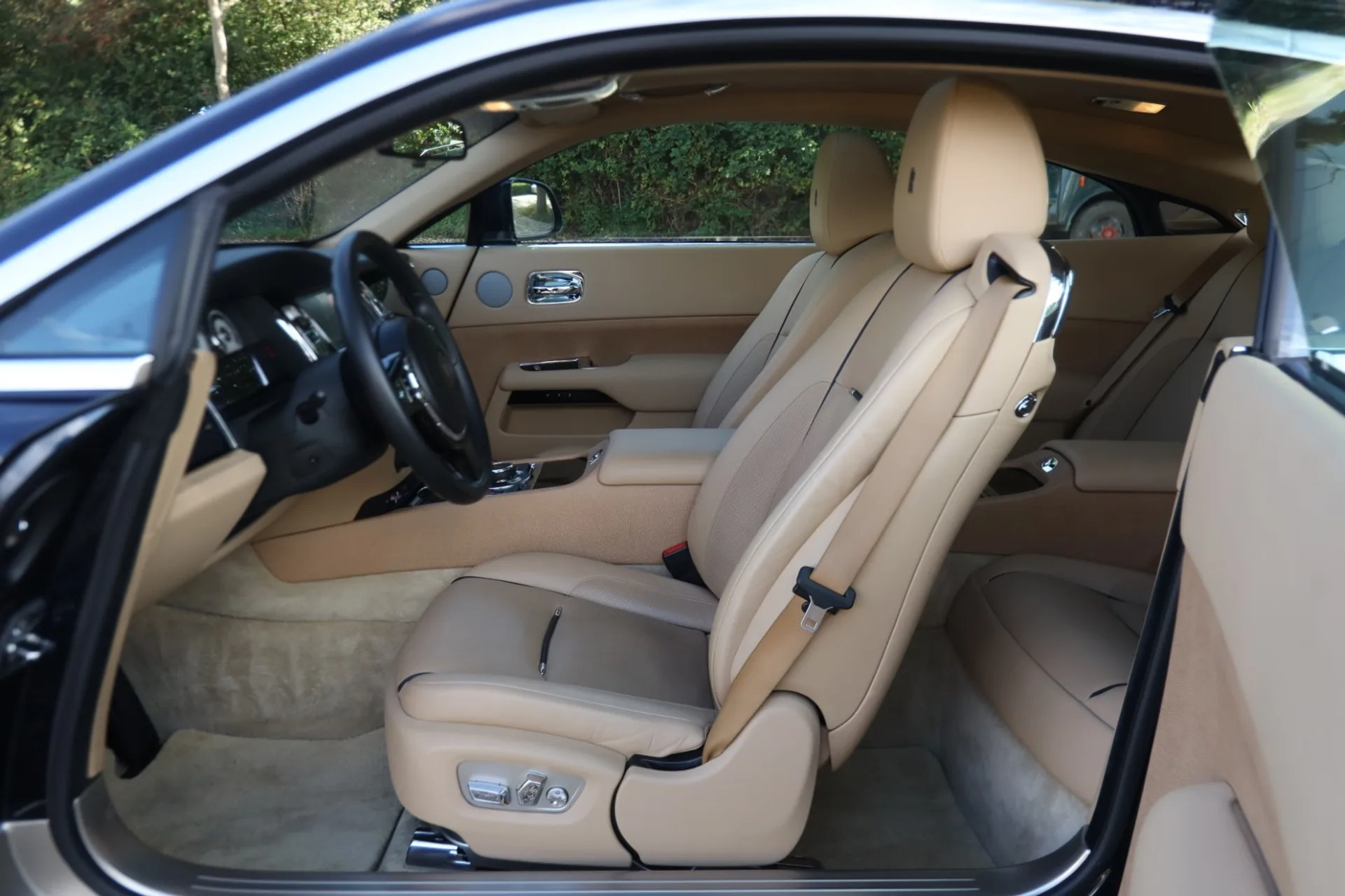 2014 Rolls-Royce Wraith, 3/30