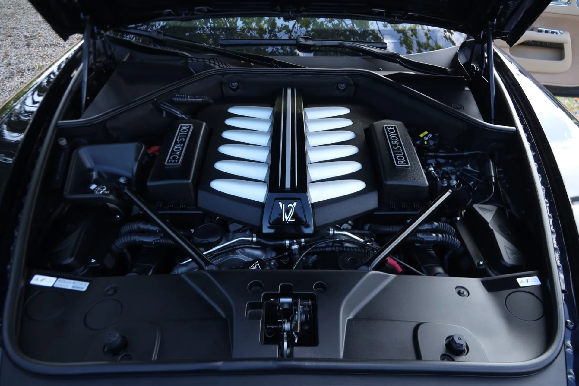 2014 Rolls-Royce Wraith, 4/30