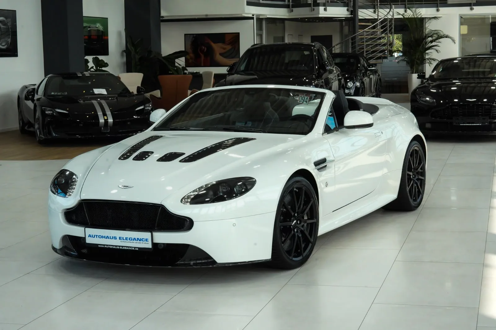 2015 Aston Martin V12 Vantage S Roadster, 6/30