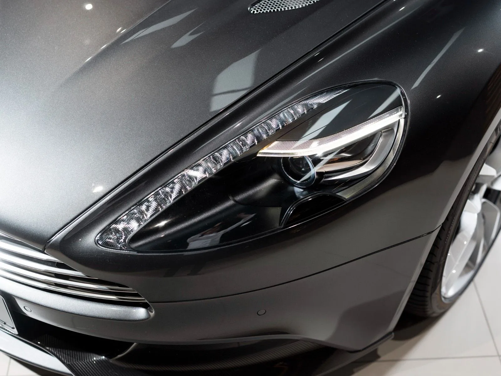 2015 Aston Martin Vanquish Volante, 26/26