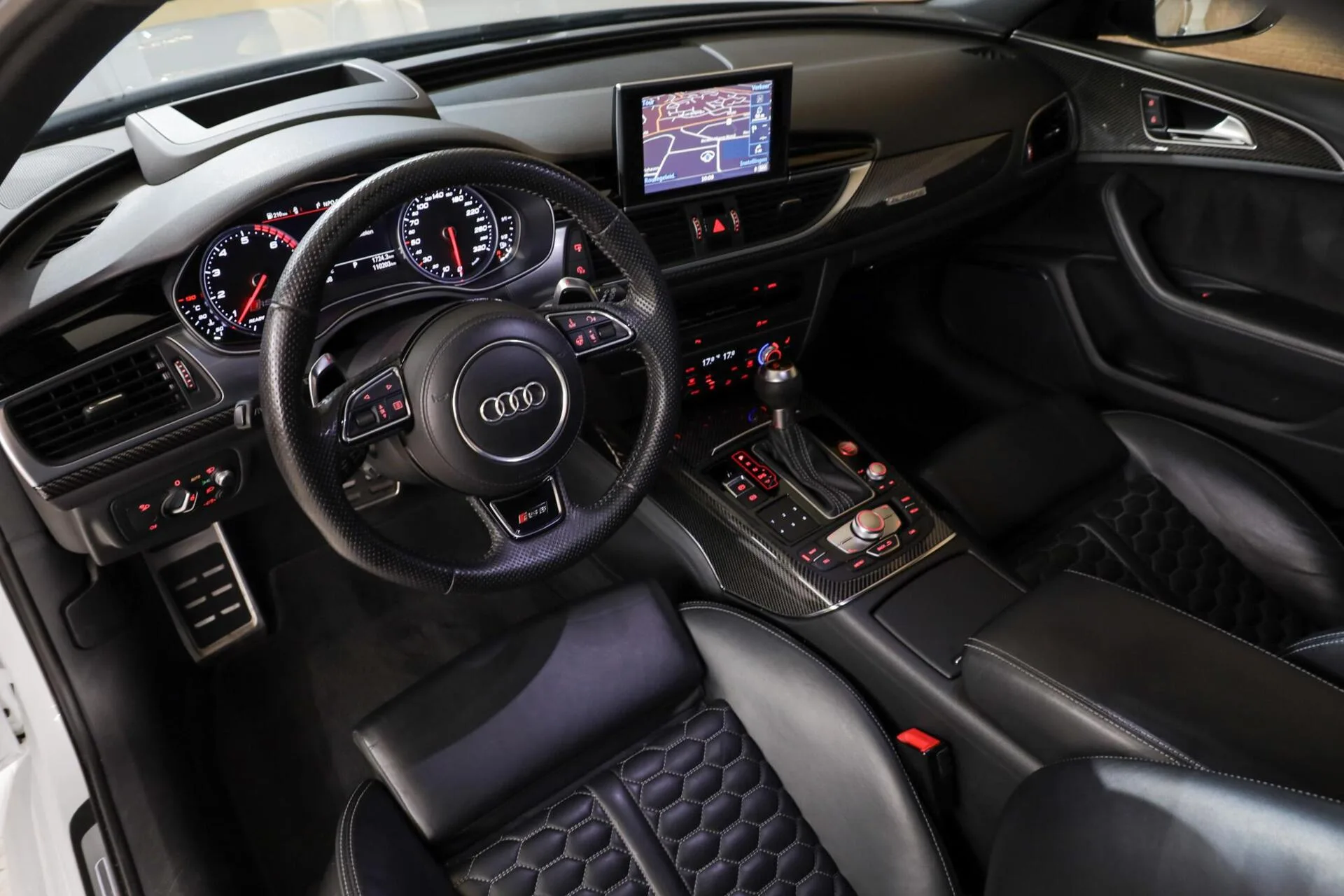 2015 Audi RS6 Avant, 16/30