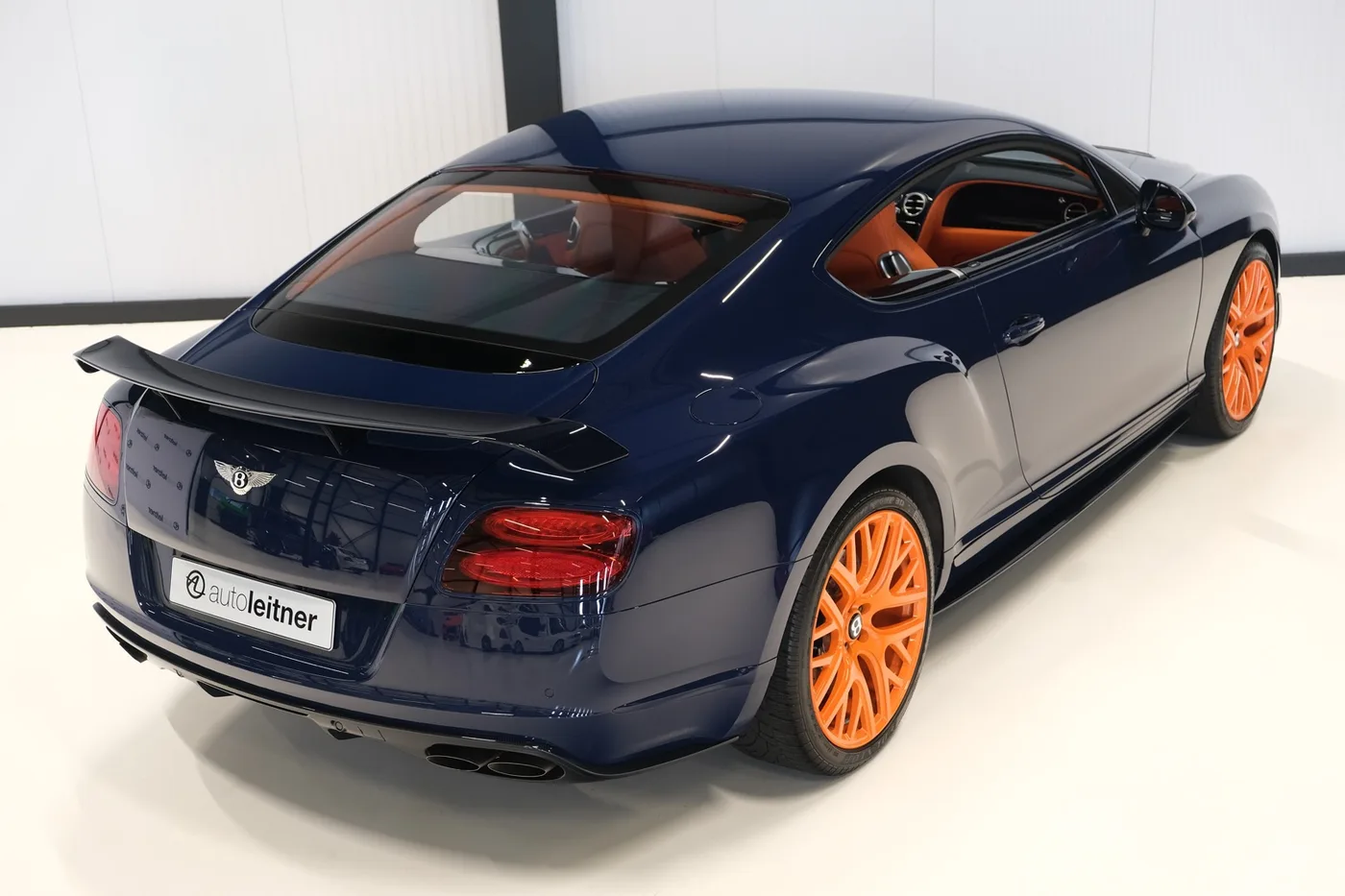 2015 Bentley Continental GT3-R bespoke commission angeboten von einem Oldtimerhändler in Alkmaar, Niederlande, Foto 3 von 25
