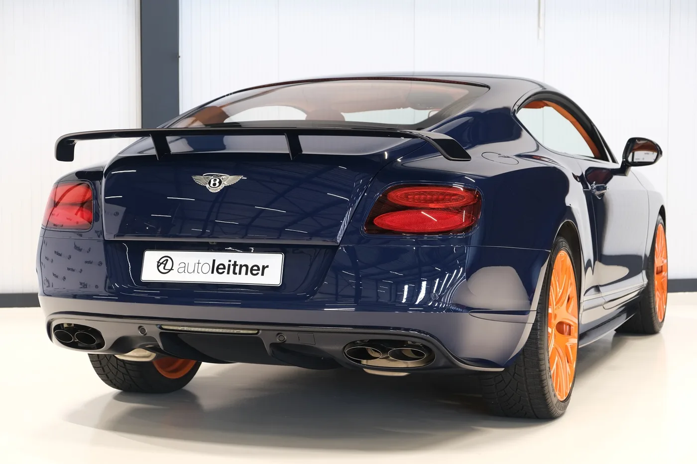 2015 Bentley Continental GT3-R bespoke commission angeboten von einem Oldtimerhändler in Alkmaar, Niederlande, Foto 9 von 25