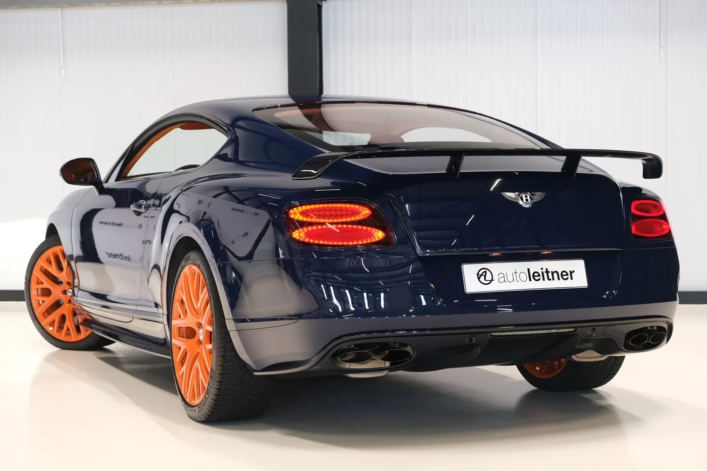 2015 Bentley Continental GT3-R bespoke commission angeboten von einem Oldtimerhändler in Alkmaar, Niederlande, Foto 13 von 25