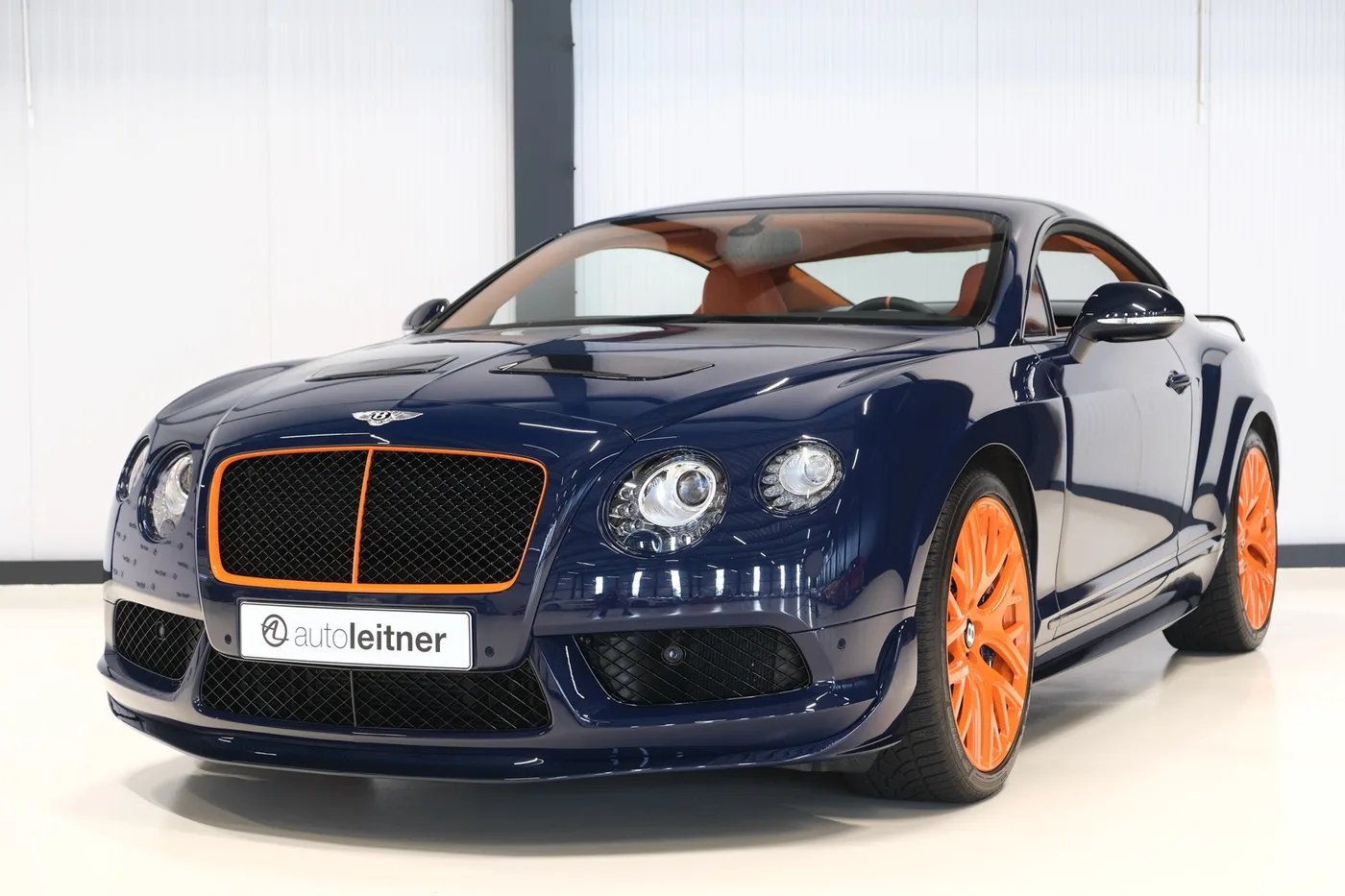 2015 Bentley Continental GT3-R bespoke commission angeboten von einem Oldtimerhändler in Alkmaar, Niederlande, Foto 15 von 25