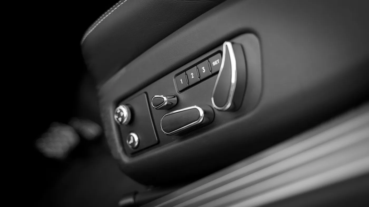 2015 Bentley Continental GT Speed W12 offered by a specialist dealer in Cologne, Germany, photo 23 of 25