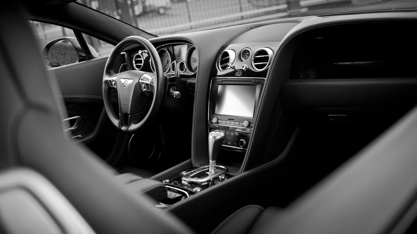 2015 Bentley Continental GT Speed W12 offered by a specialist dealer in Cologne, Germany, photo 24 of 25