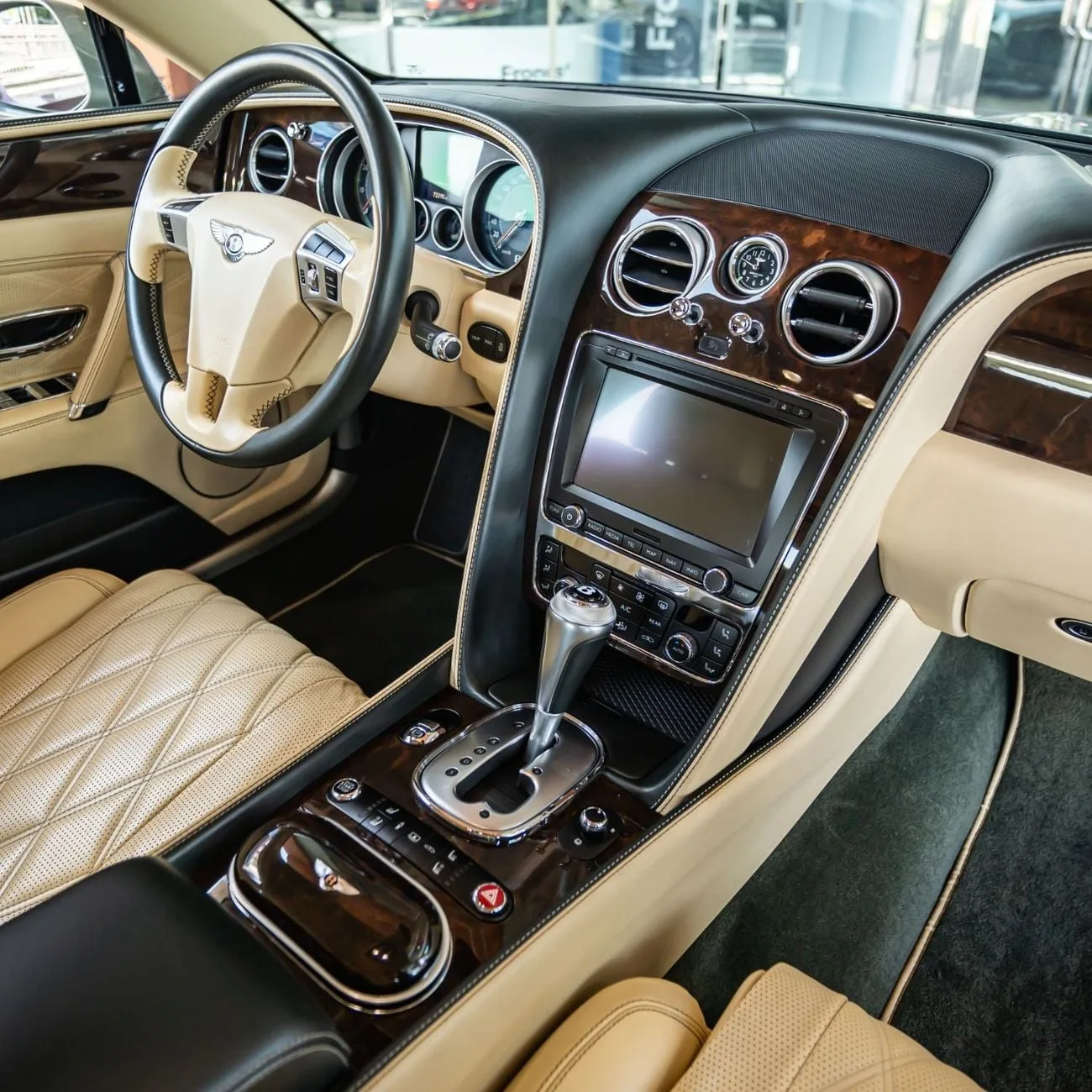 2015 Bentley Flying Spur V8, 10/20