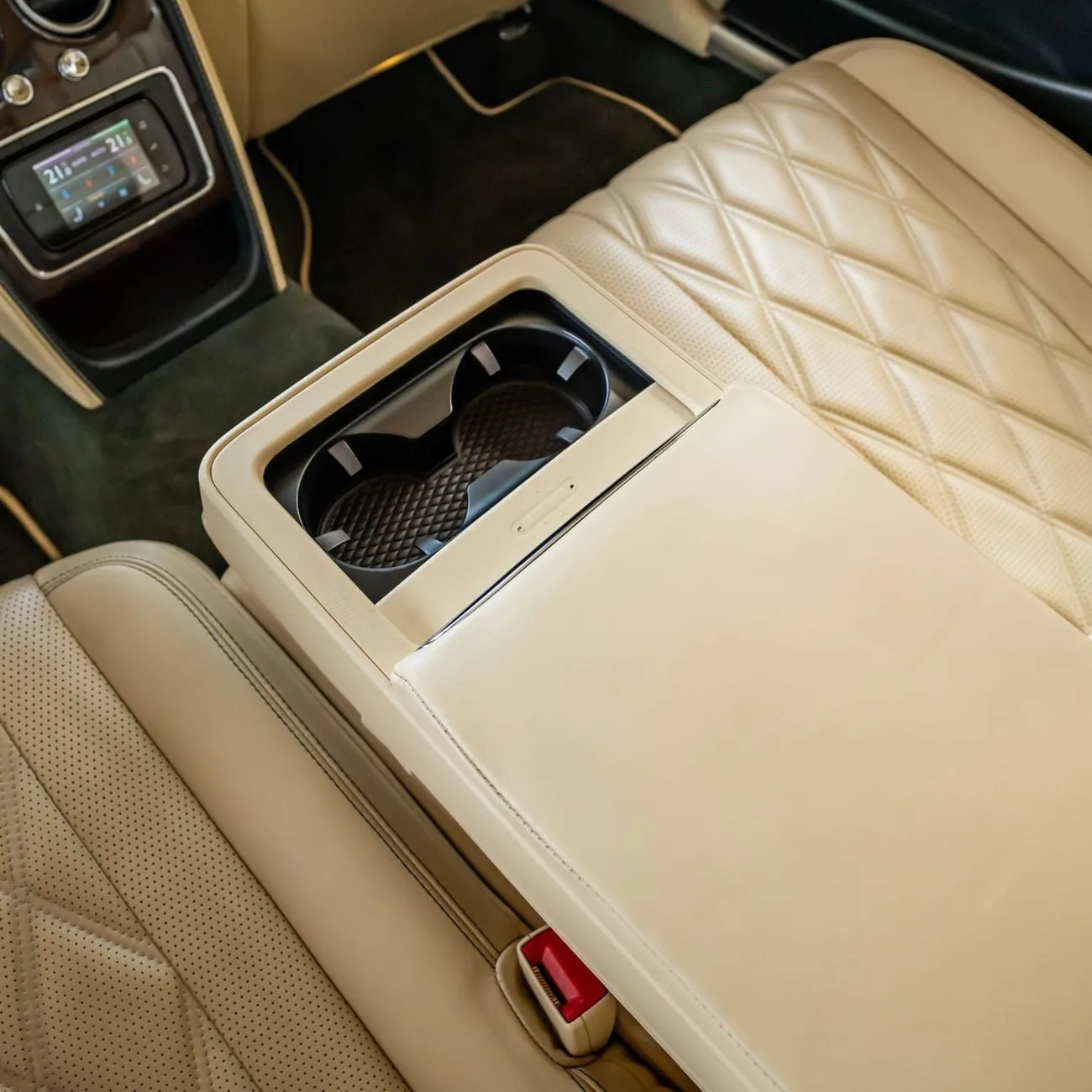 2015 Bentley Flying Spur V8, 19/20