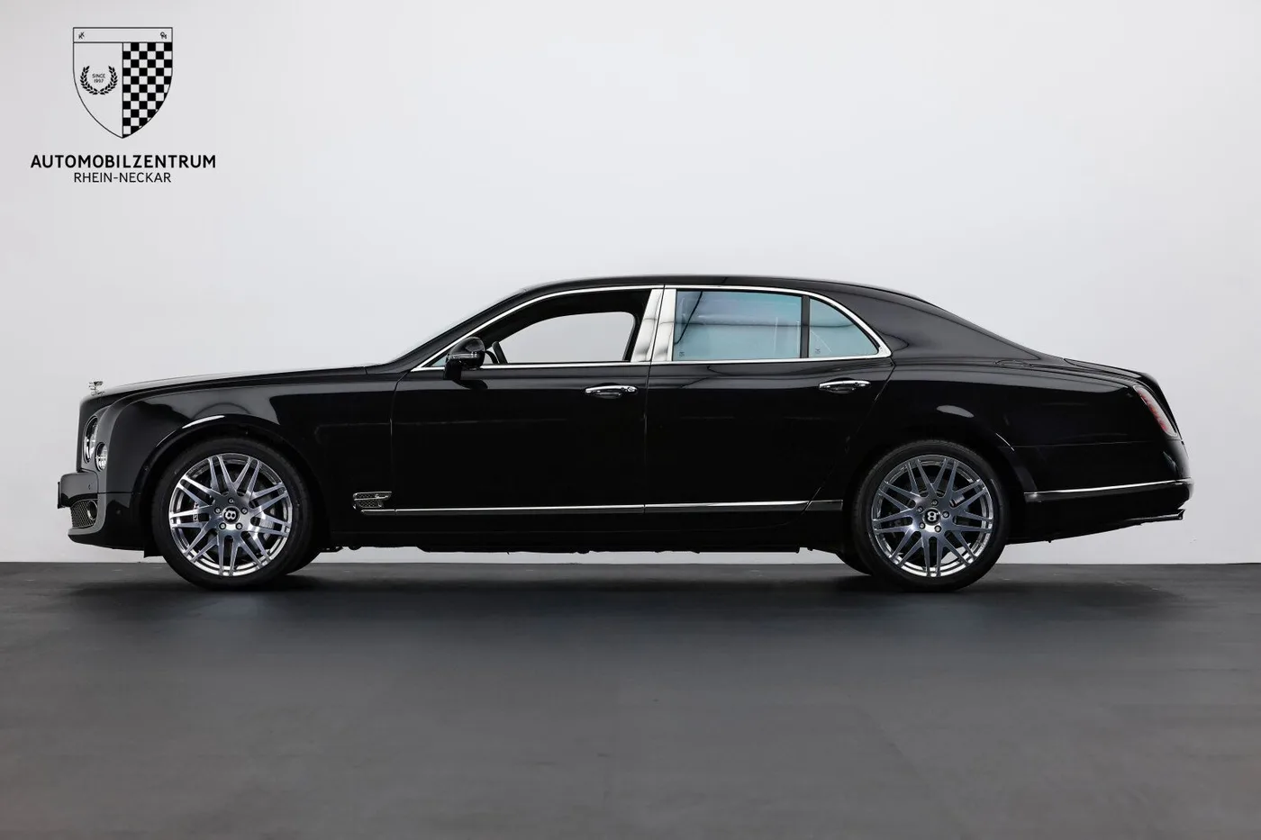 2015 Bentley Mulsanne Mulliner angeboten von einem Supersportwagenhändler in Viernheim, Deutschland, Foto 9 von 25