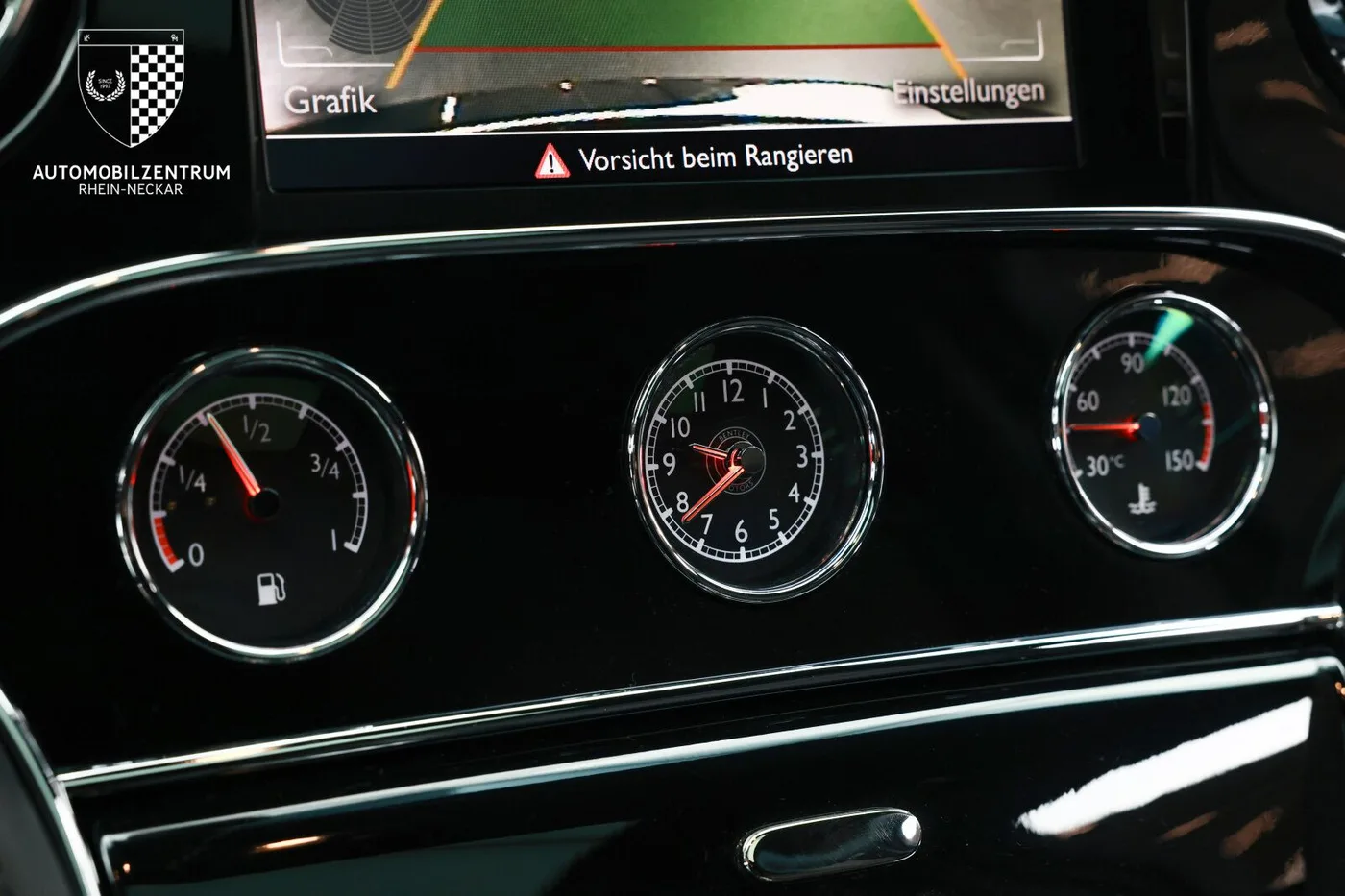 2015 Bentley Mulsanne Mulliner angeboten von einem Supersportwagenhändler in Viernheim, Deutschland, Foto 19 von 25