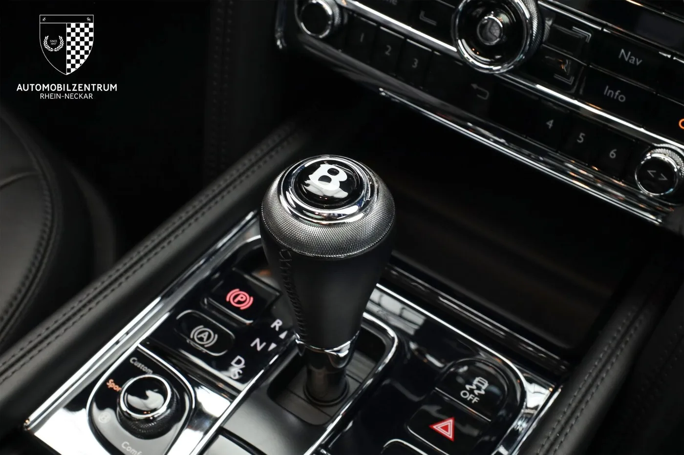 2015 Bentley Mulsanne Mulliner angeboten von einem Supersportwagenhändler in Viernheim, Deutschland, Foto 21 von 25