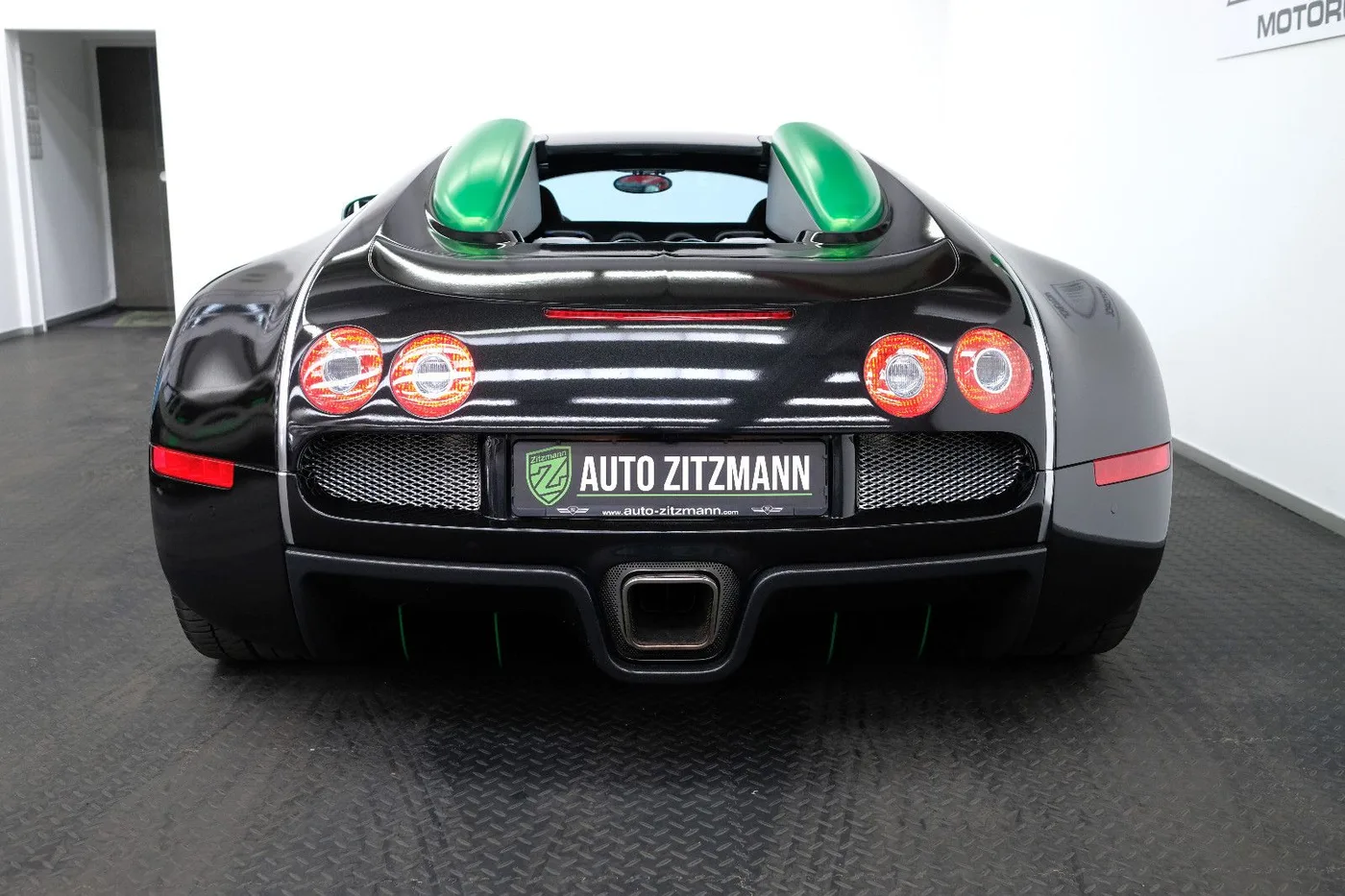 2015 Bugatti Veyron Grand Sport Vitesse proposée par un concessionnaire spécialisé à Nuremberg, Allemagne, photo 6 sur 15