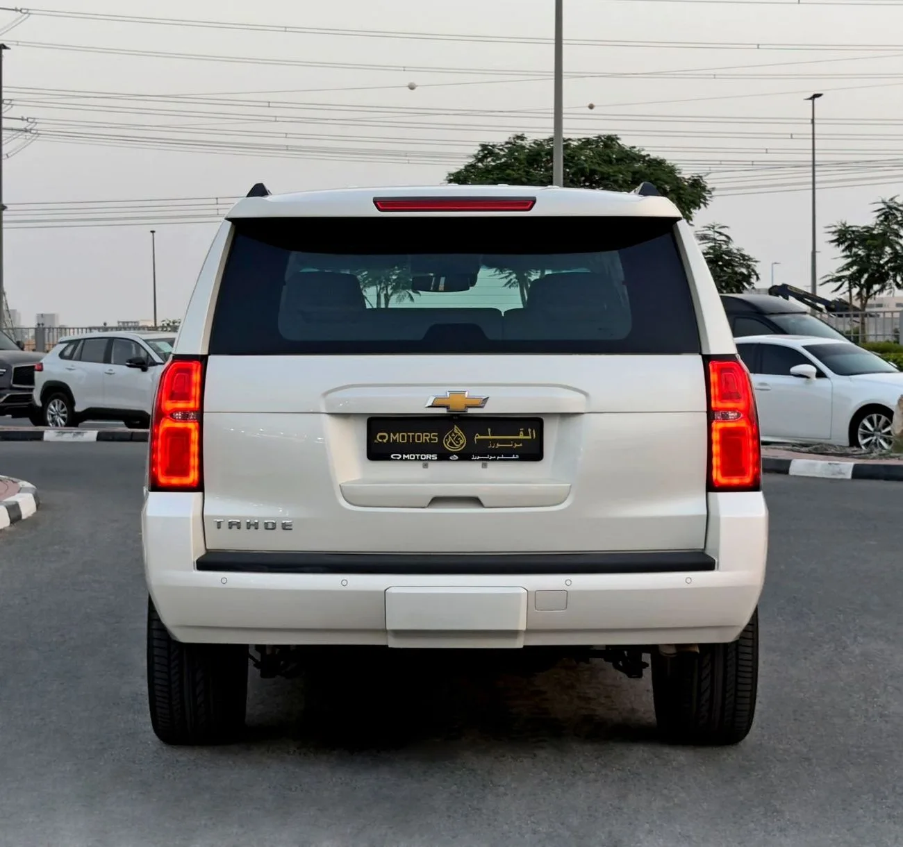 2015 Chevrolet Tahoe angeboten von einem Fachhändler in Dubai, Vereinigte Arabische Emirate, Foto 6 von 14
