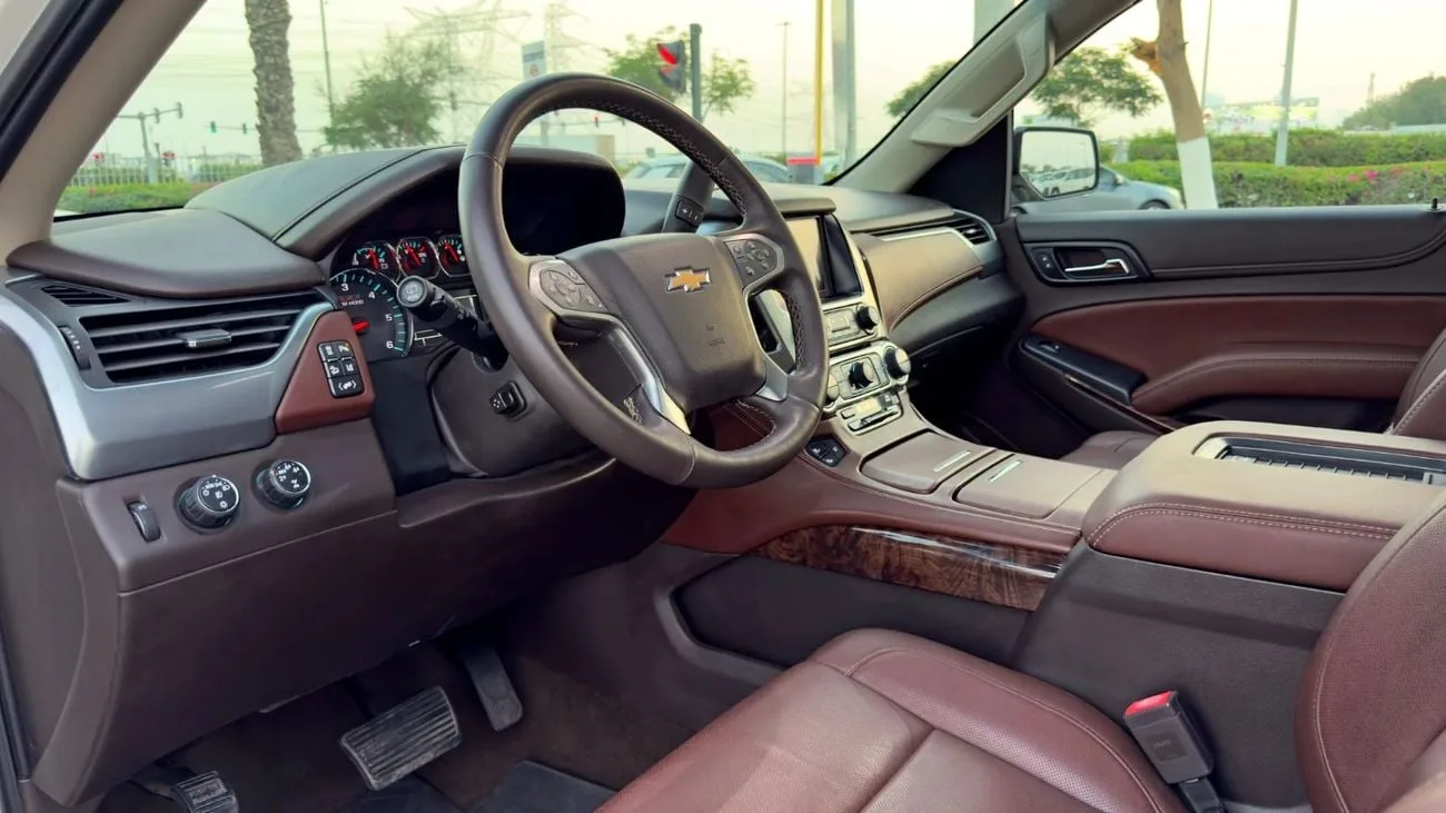2015 Chevrolet Tahoe angeboten von einem Fachhändler in Dubai, Vereinigte Arabische Emirate, Foto 8 von 14