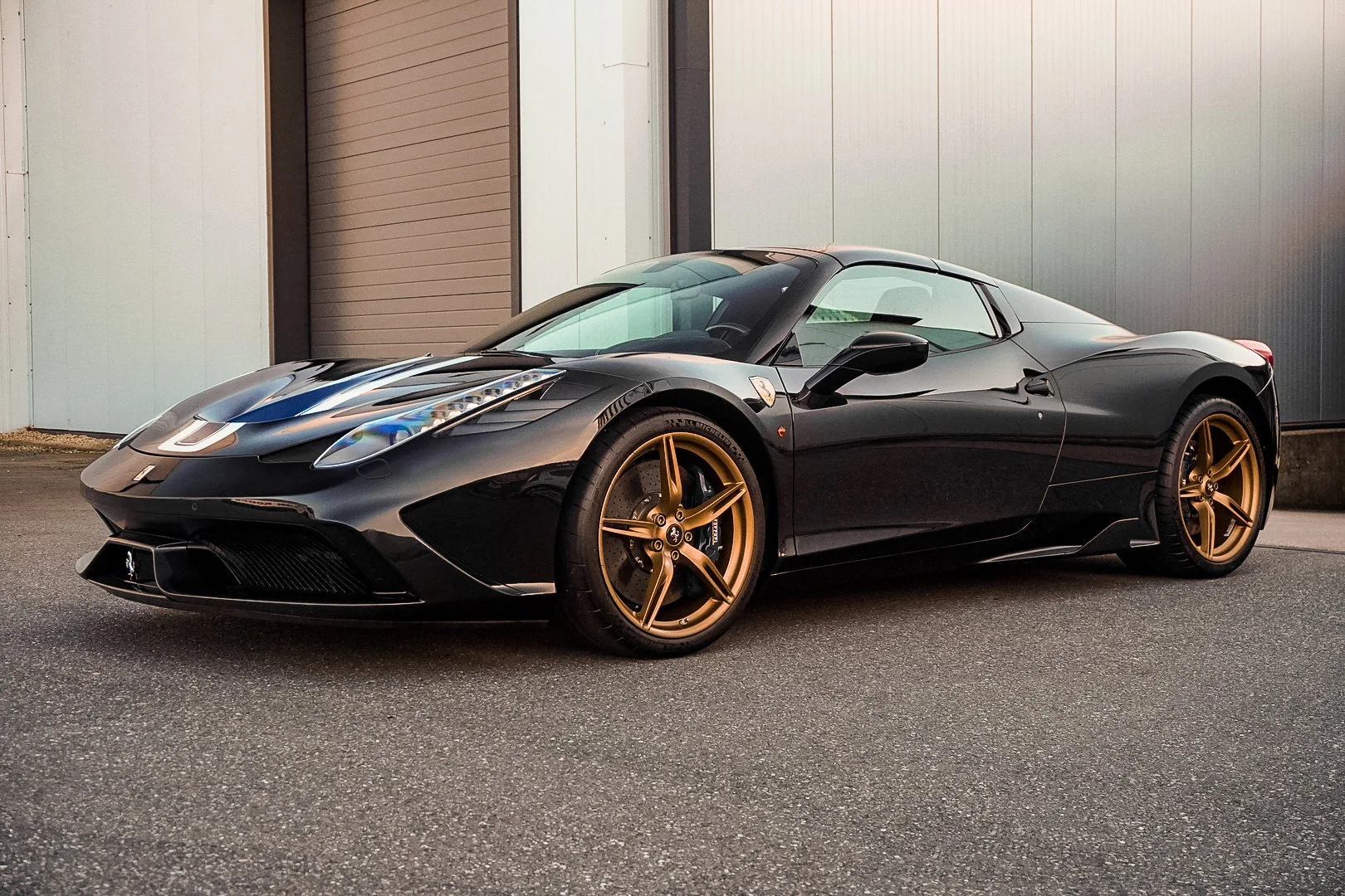 2015 Ferrari 458 Speciale A, 25/30