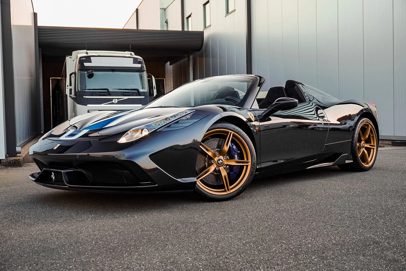 2015 Ferrari 458 Speciale A, 26/30
