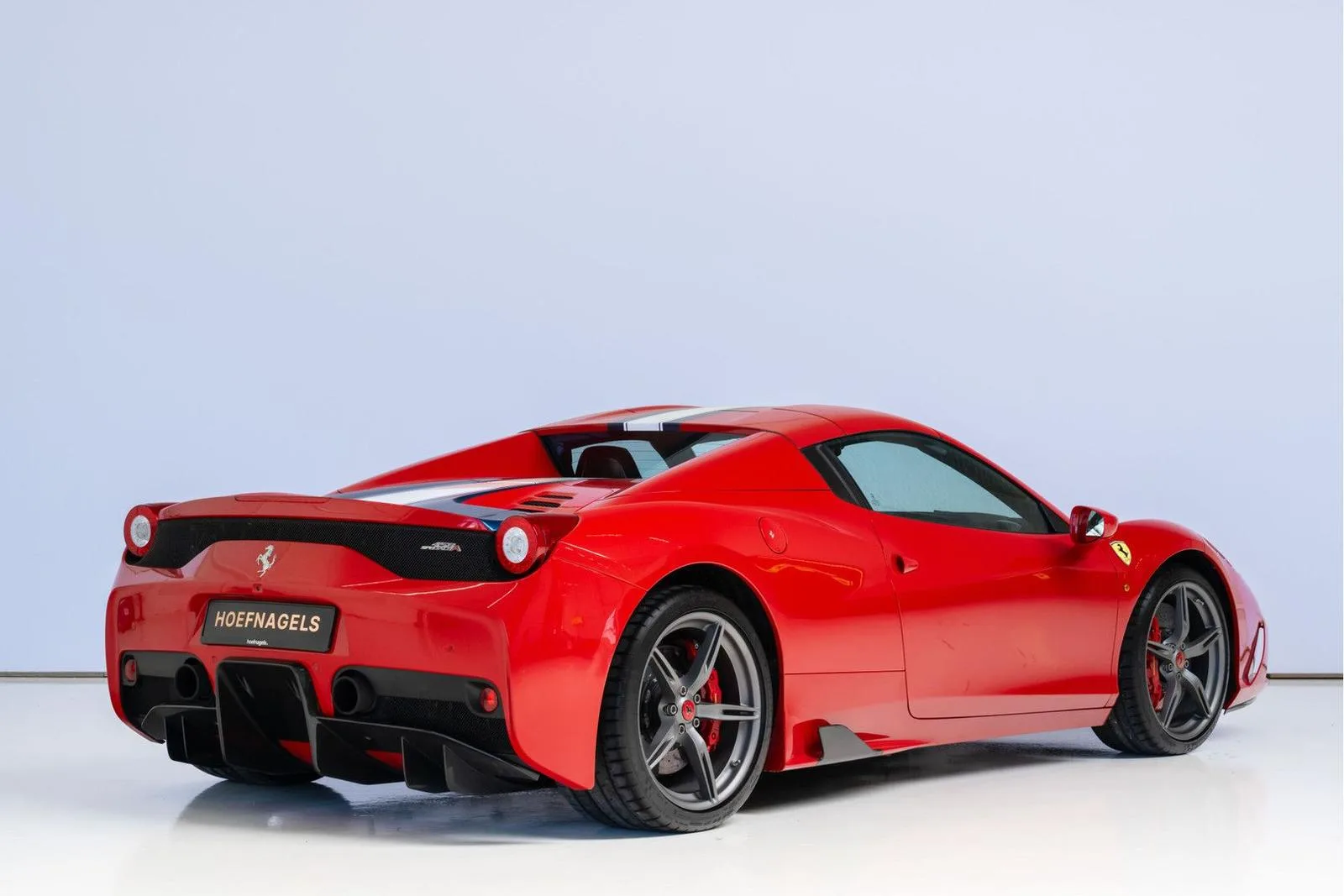 2015 Ferrari 458 Speciale A, 4/25