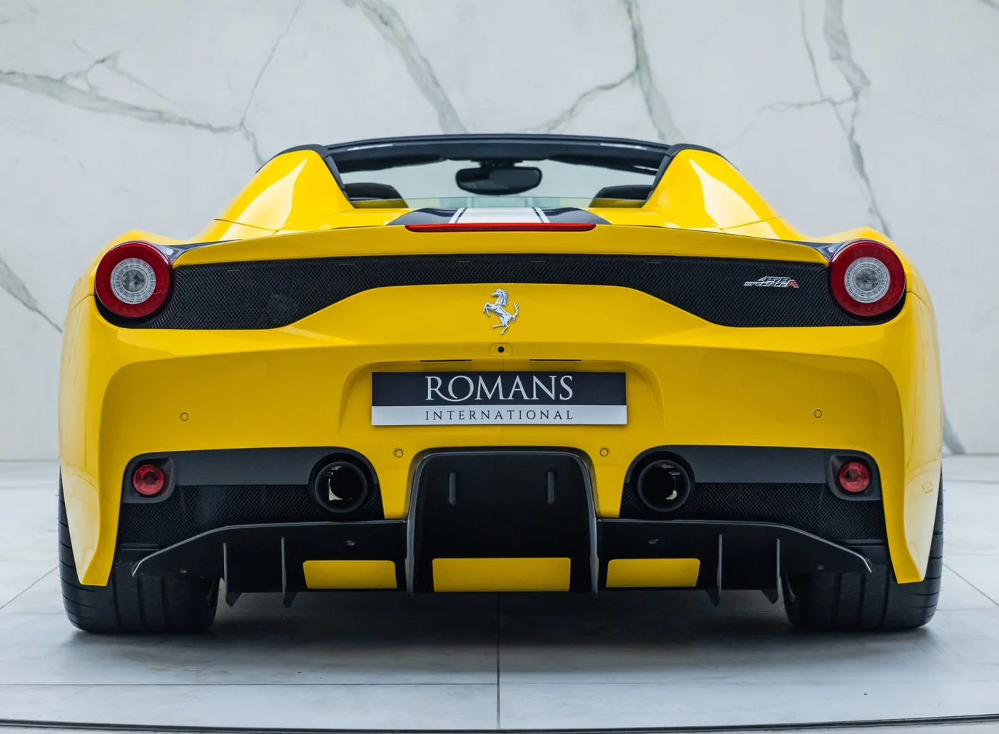 2015 Ferrari 458 Speciale A angeboten von einem Fachhändler in Banstead, Vereinigtes Königreich, Foto 8 von 25