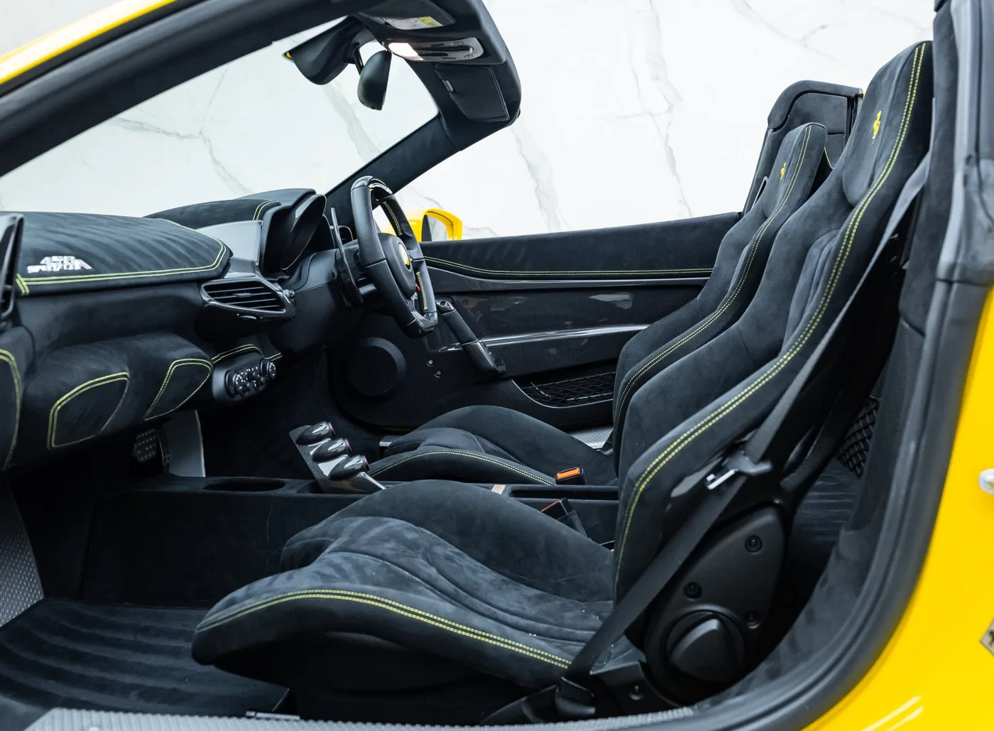 2015 Ferrari 458 Speciale A angeboten von einem Fachhändler in Banstead, Vereinigtes Königreich, Foto 20 von 25