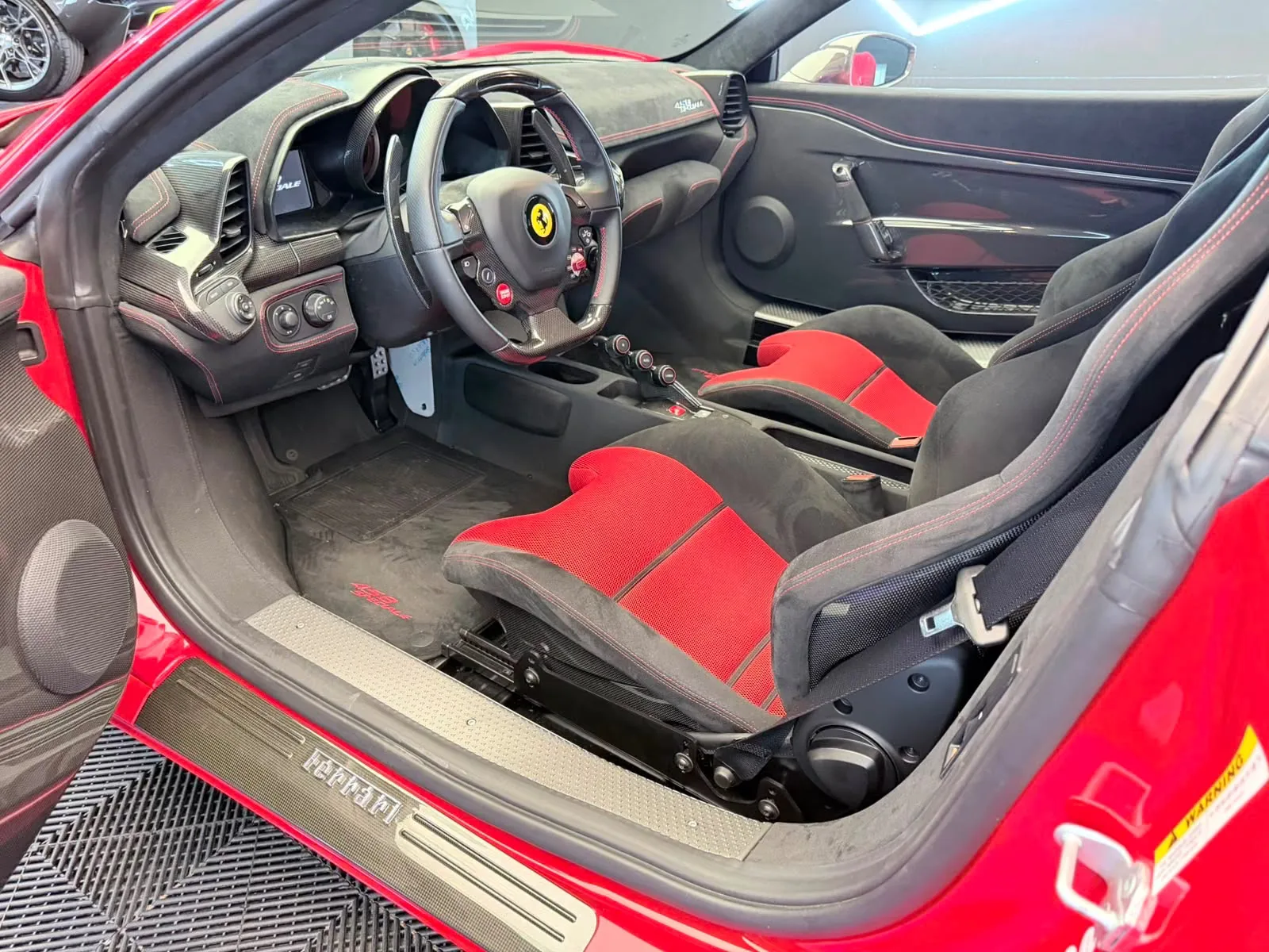 2015 Ferrari 458 Speciale, 13/24