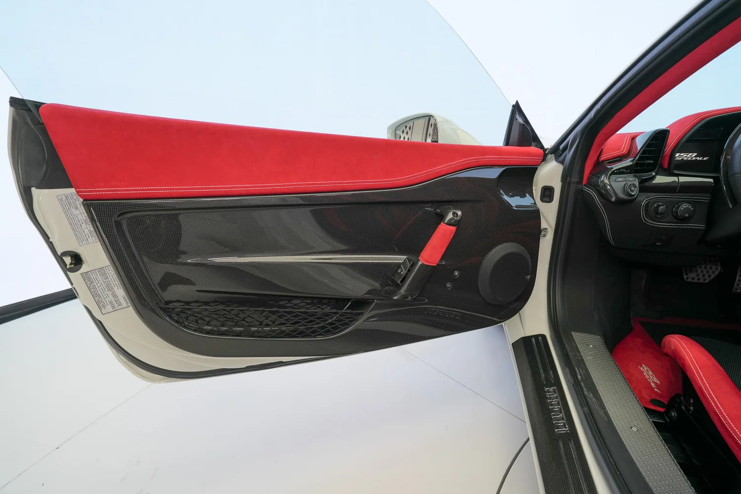 2015 Ferrari 458 Speciale, 9/19