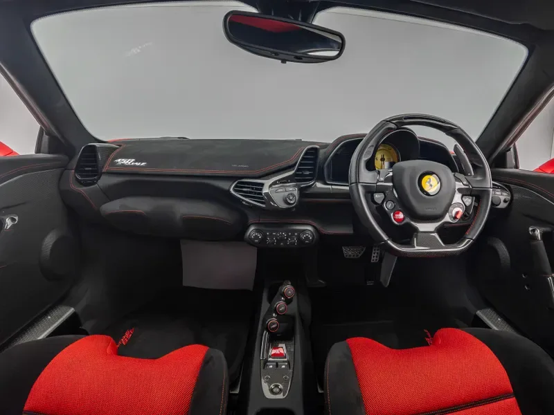 2015 Ferrari 458 Speciale, 9/30