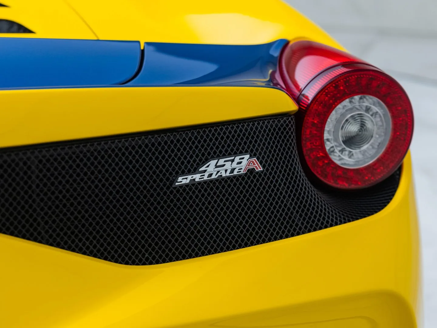 2015 Ferrari 458 Speciale Aperta, 23/30