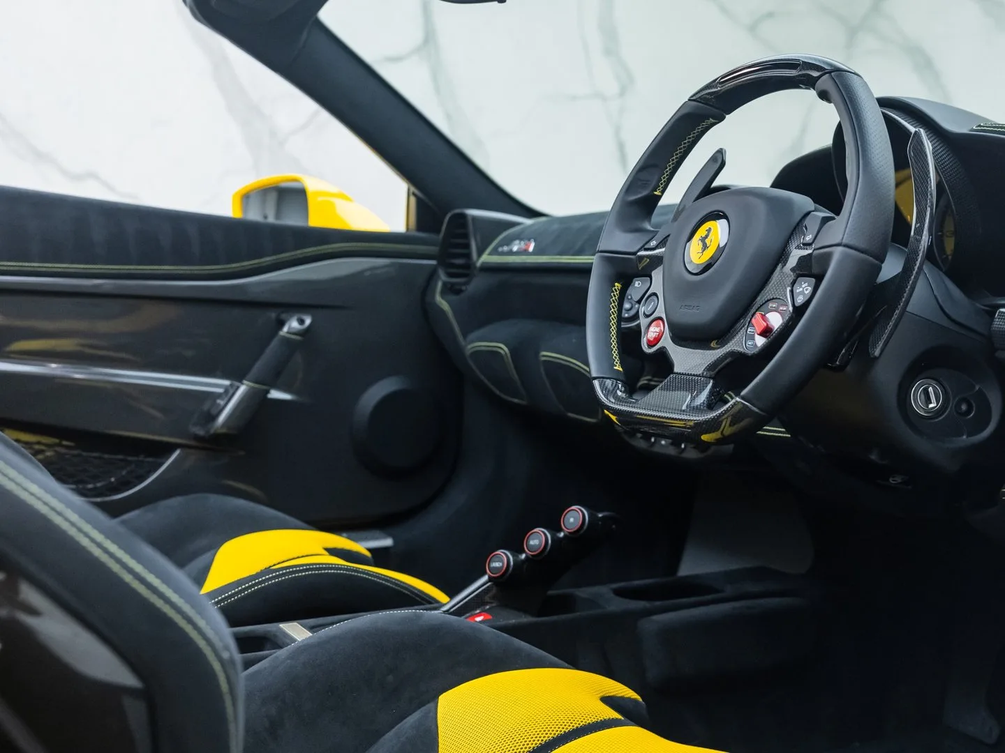 2015 Ferrari 458 Speciale Aperta, 24/30