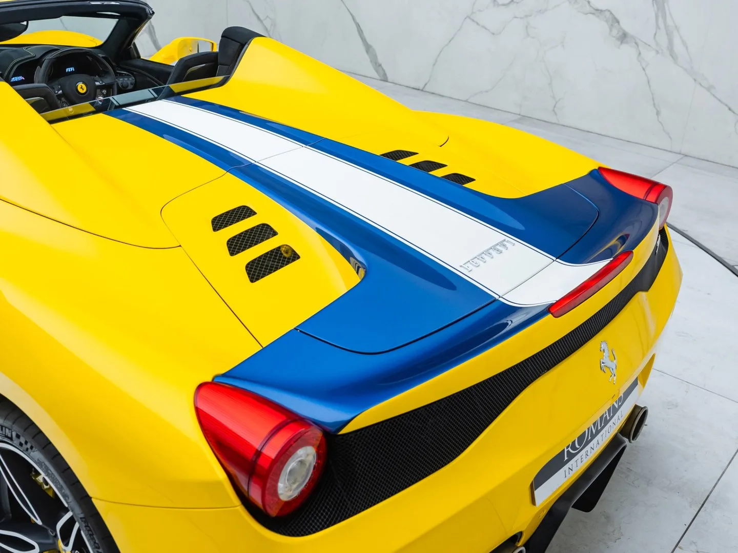 2015 Ferrari 458 Speciale Aperta, 29/30