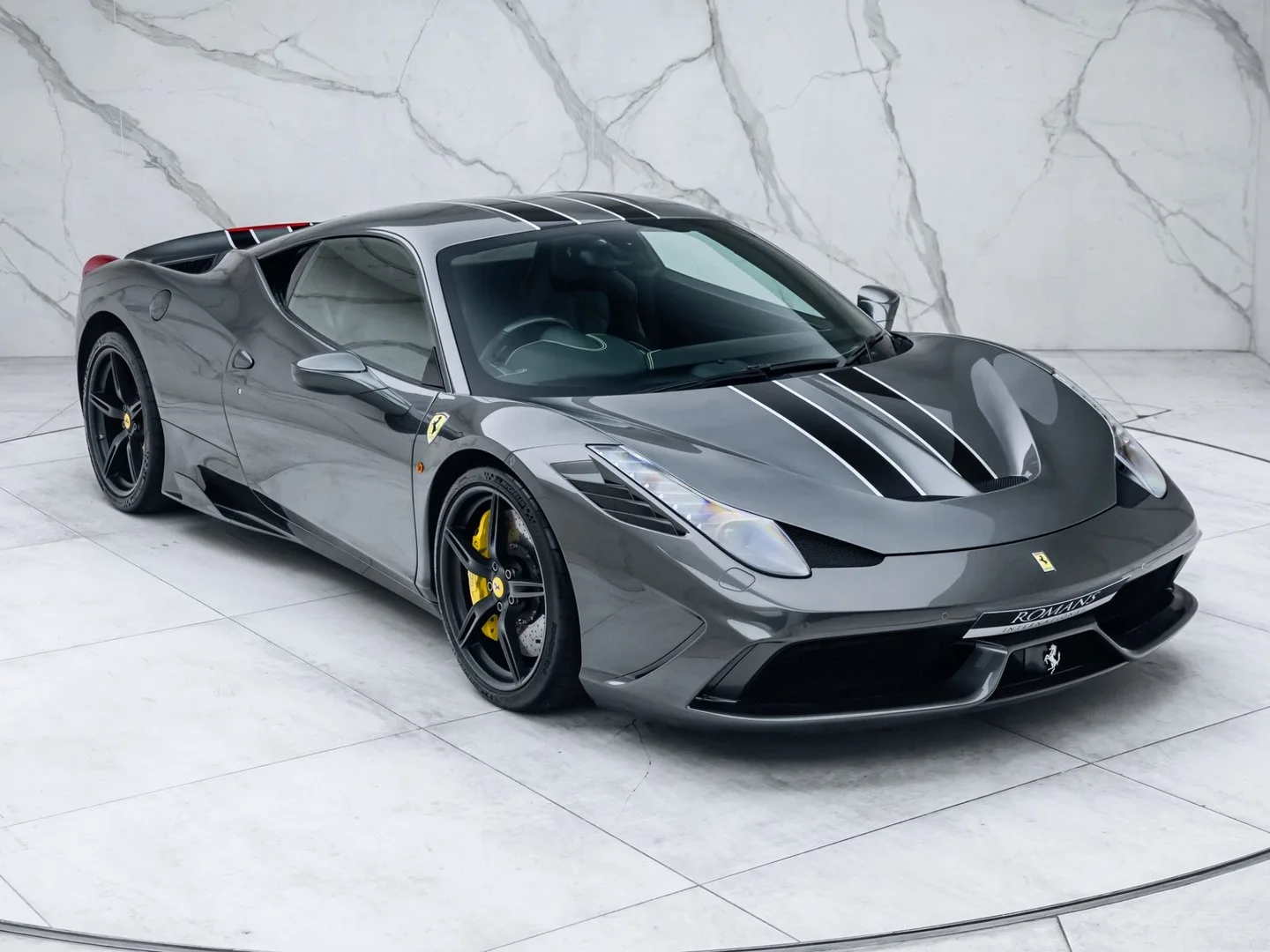 2015 Ferrari 458 Speciale angeboten von einem Fachhändler in Banstead, Vereinigtes Königreich, Hauptfoto