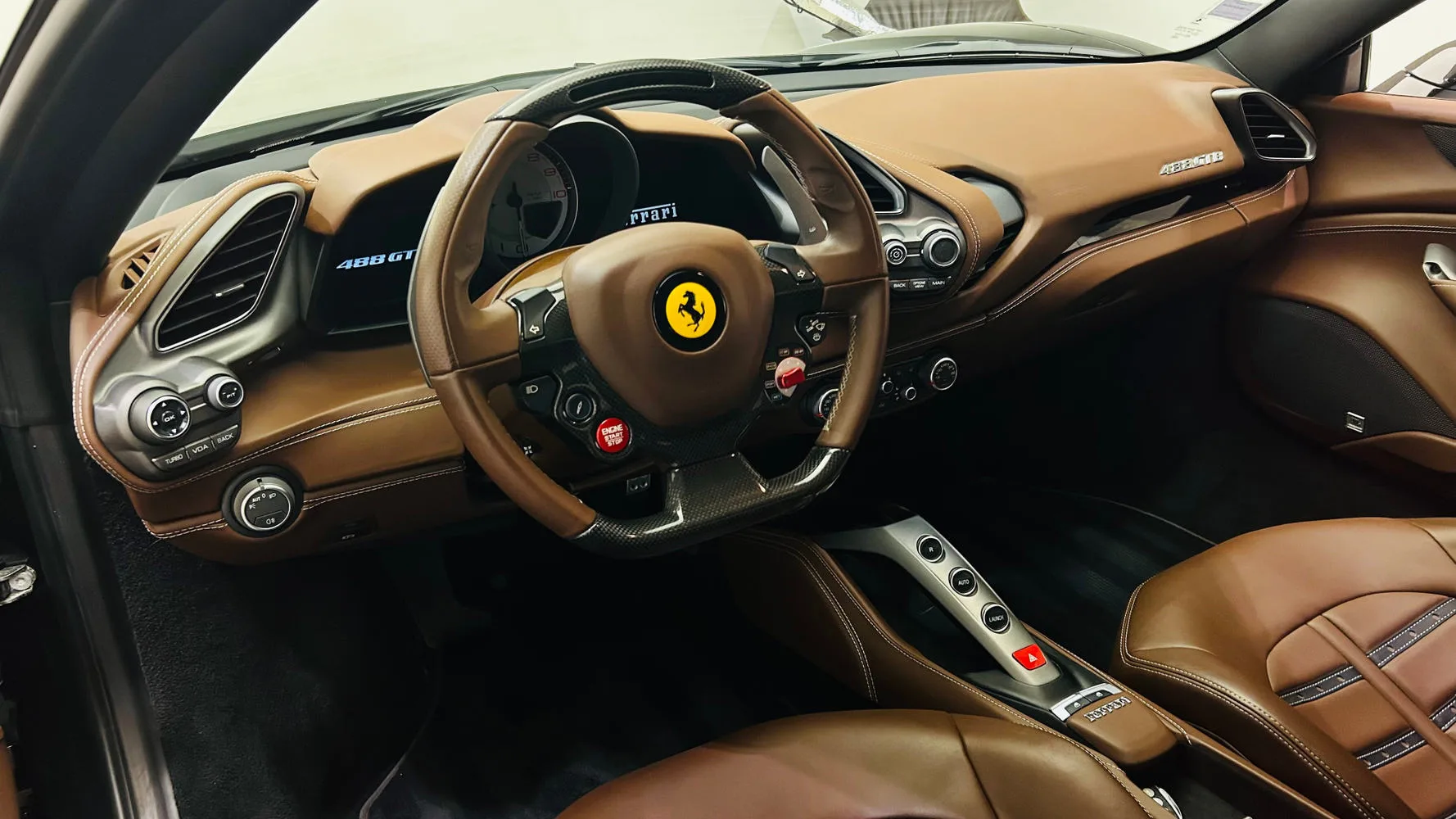 2015 Ferrari 488 GTB, 5/30