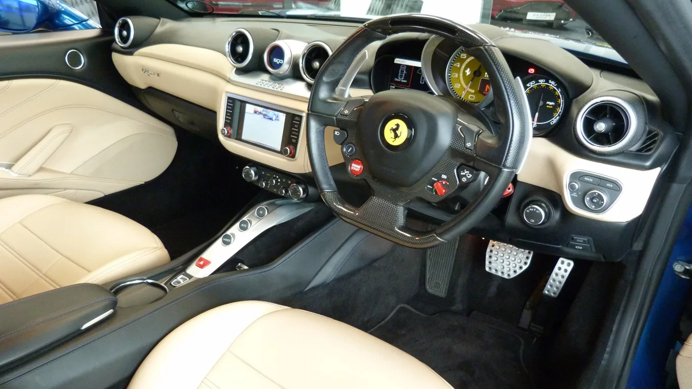 2015 Ferrari California 30 angeboten von einer Vertragshändlergruppe in Cheltenham, Vereinigtes Königreich, Foto 21 von 25