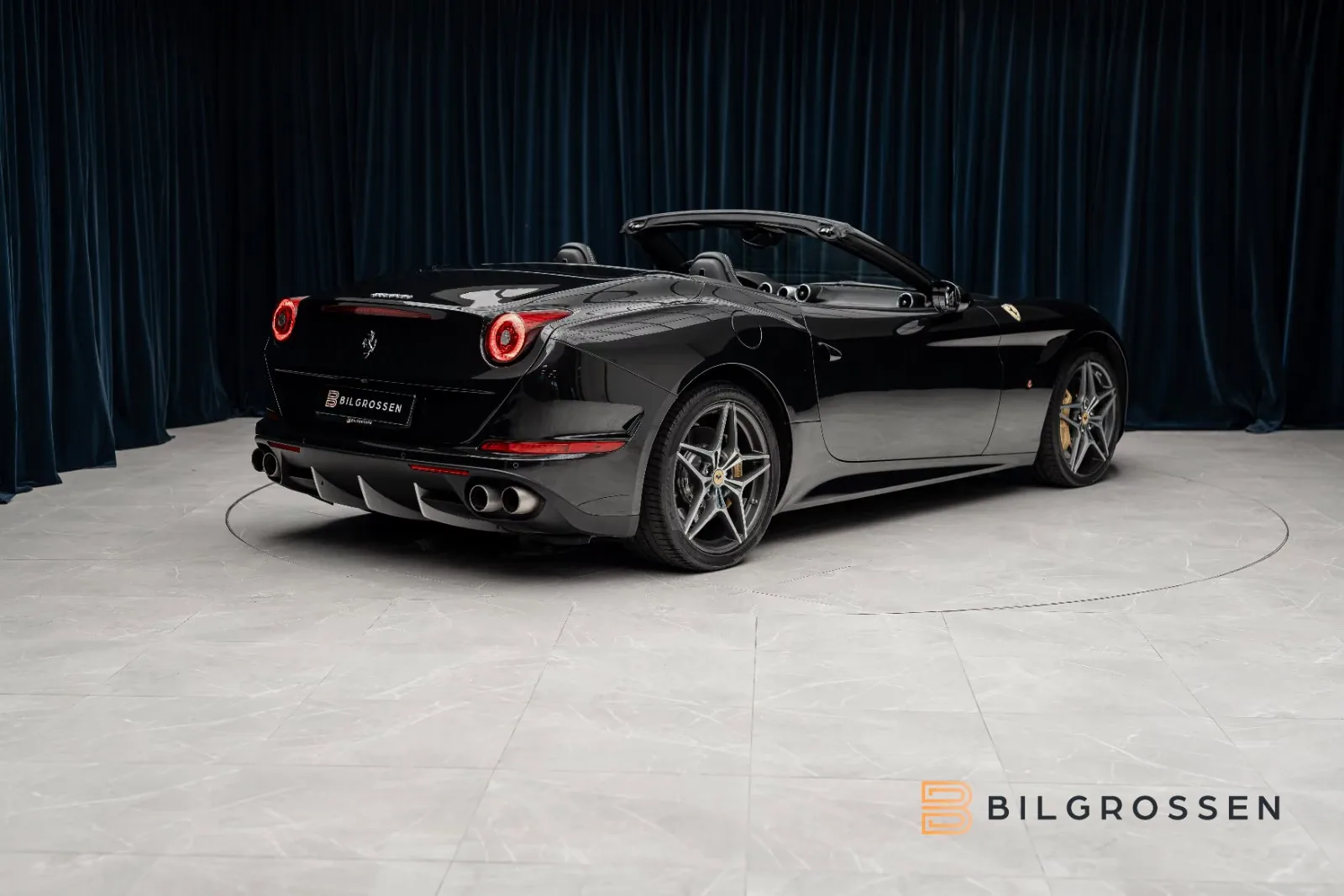 2015 Ferrari California T, 5/24