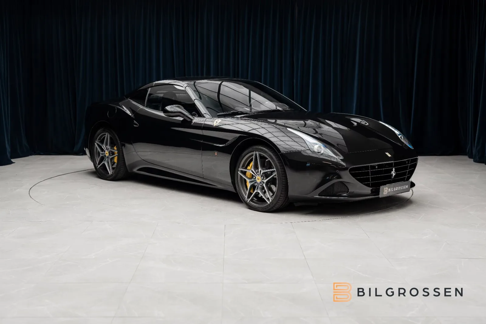 2015 Ferrari California T, 7/24