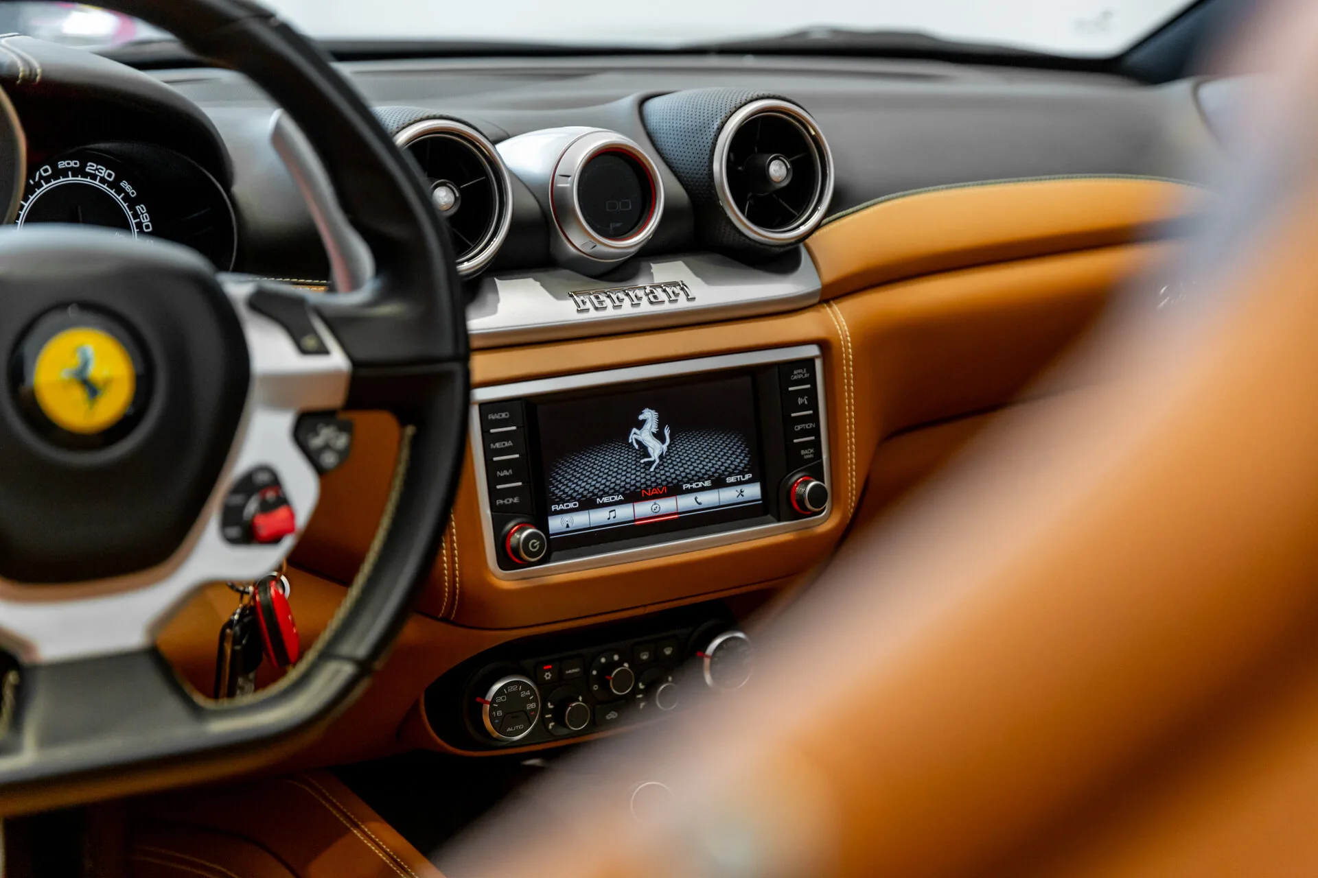 2015 Ferrari California T, 13/30