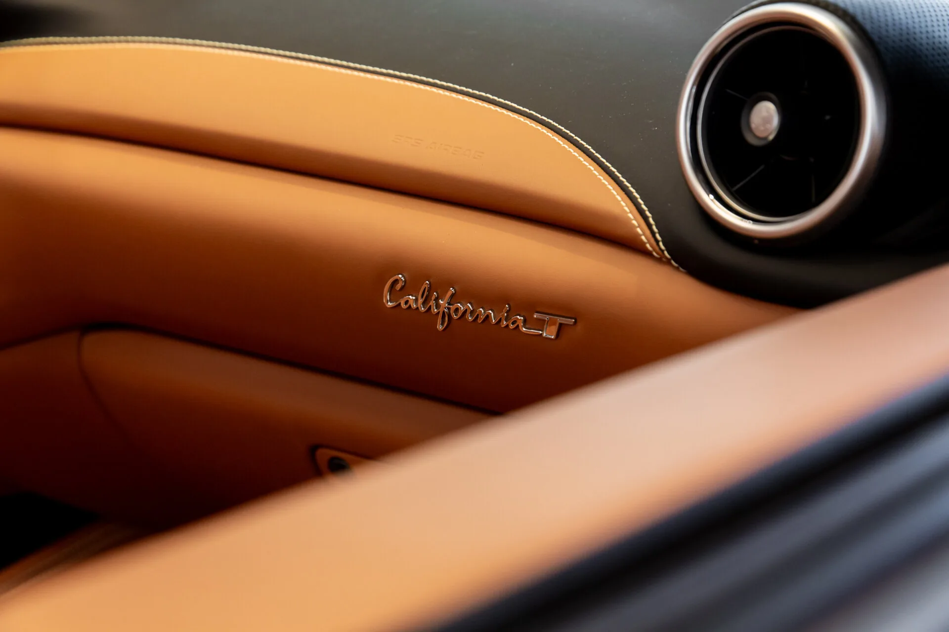 2015 Ferrari California T, 19/30