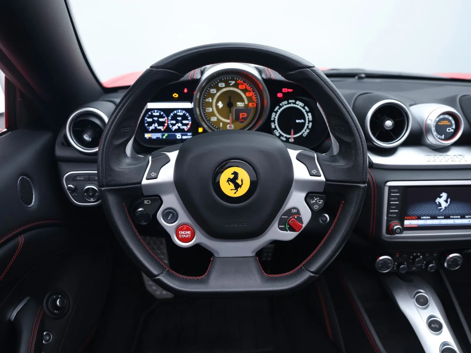 2015 Ferrari California T, 13/29