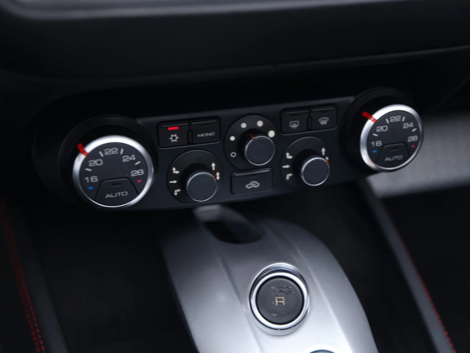 2015 Ferrari California T, 21/29