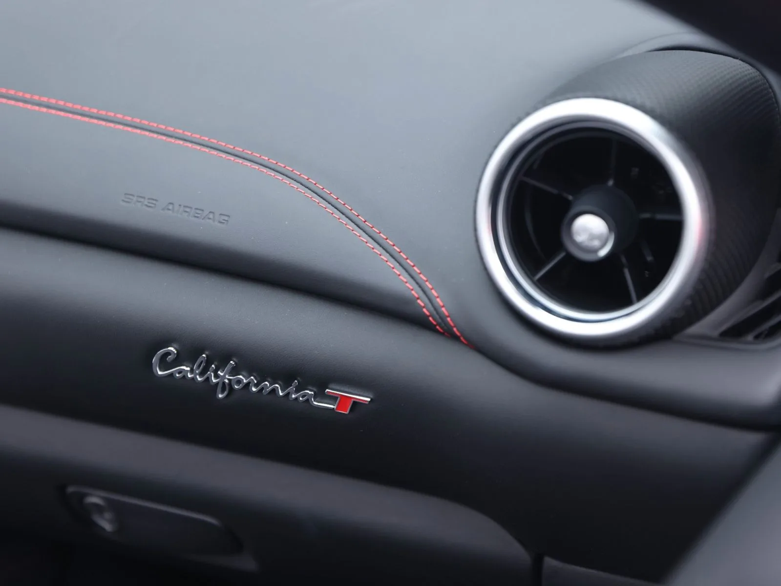 2015 Ferrari California T, 22/29