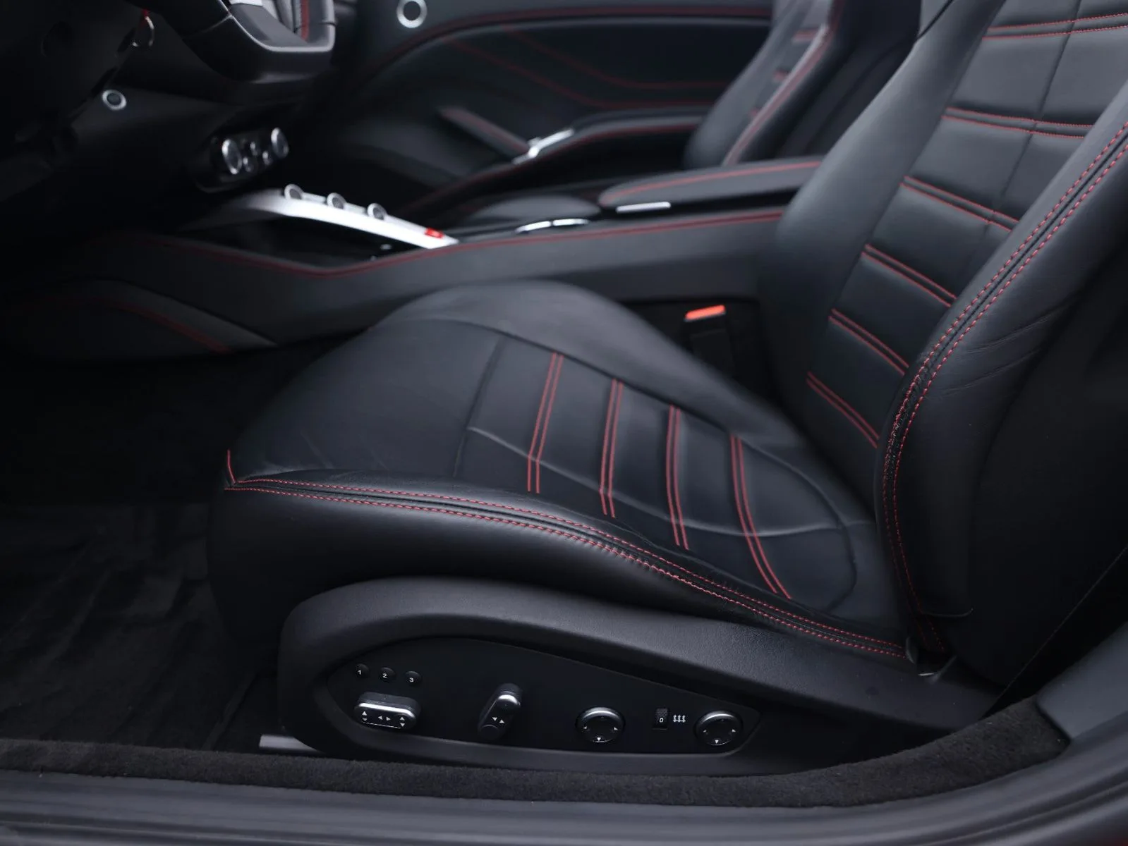 2015 Ferrari California T, 25/29