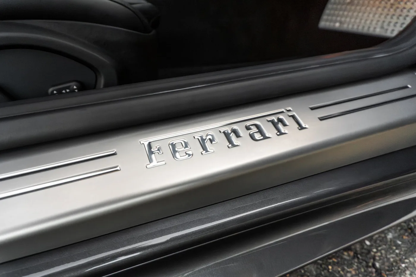 2015 Ferrari F12berlinetta angeboten von einem Supersportwagenhändler in Woerden, Niederlande, Foto 22 von 25