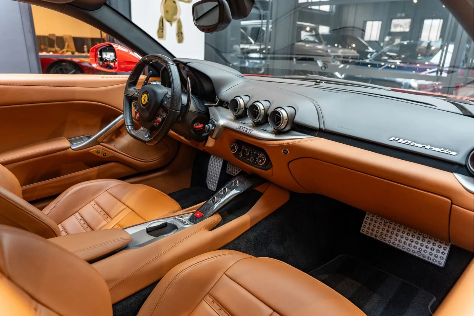 2015 Ferrari F12berlinetta, 8/30