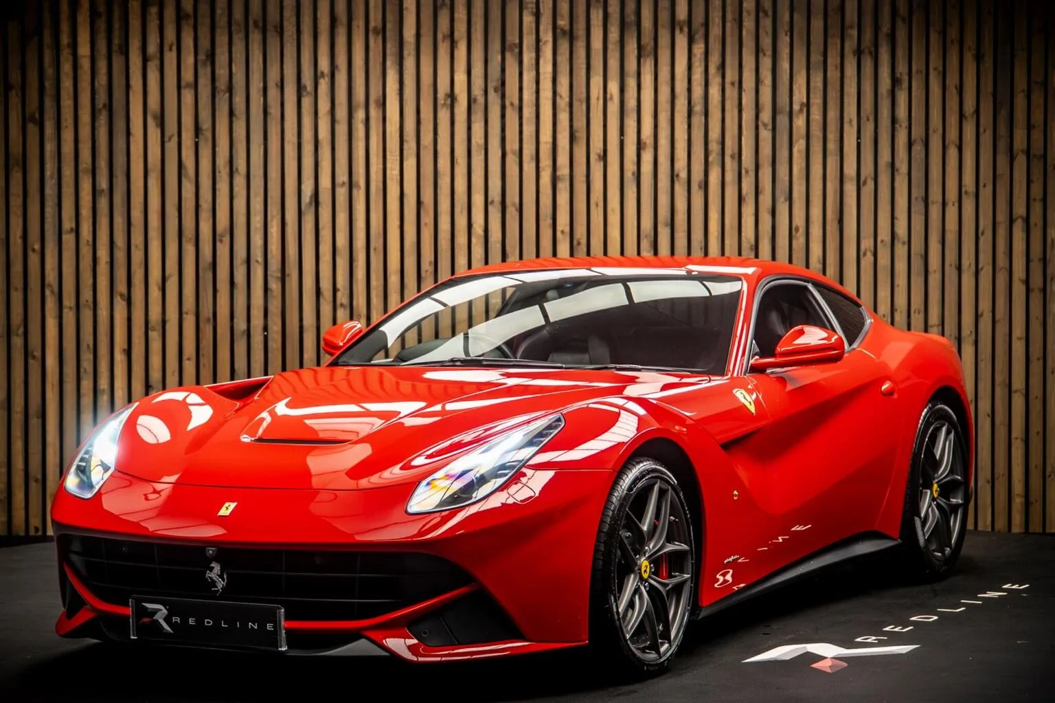 2015 Ferrari F12berlinetta angeboten von einem Fachhändler in Knaresborough, Vereinigtes Königreich, Hauptfoto