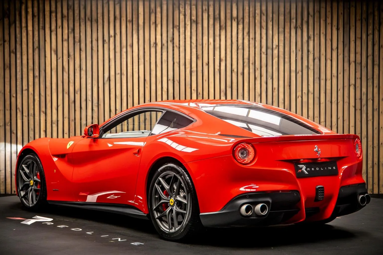 2015 Ferrari F12berlinetta, 3/30