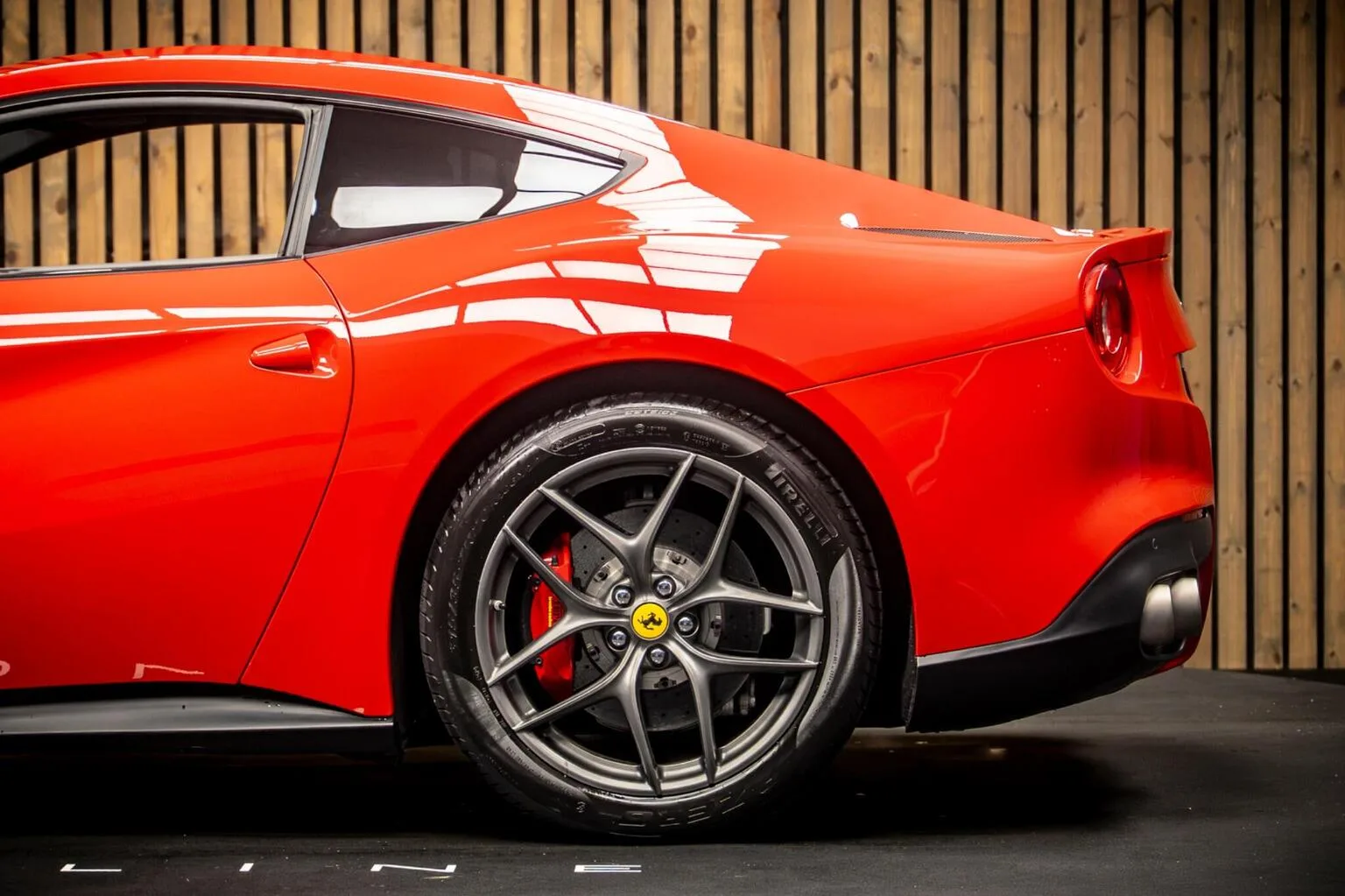 2015 Ferrari F12berlinetta, 16/30