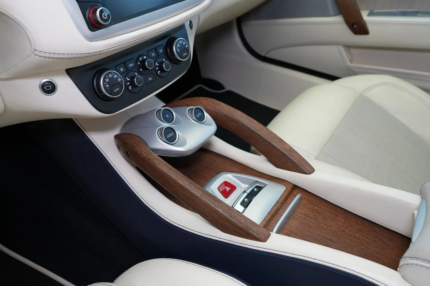 2015 Ferrari FF, 6/17